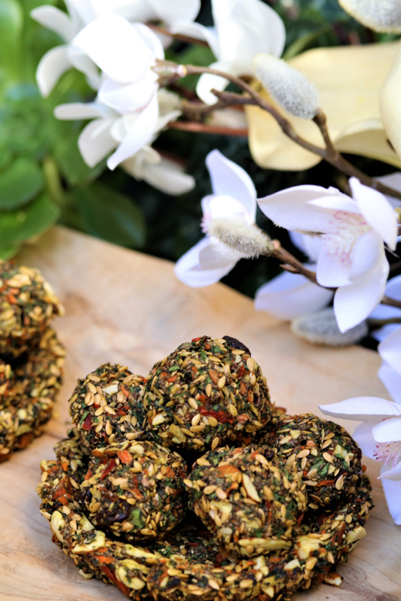 Swiss Chard Crunch is made using parsley leaves and apples